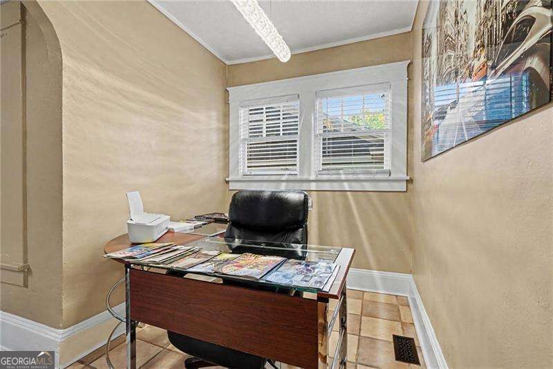 223 Cambridge Avenue Property Photo 13