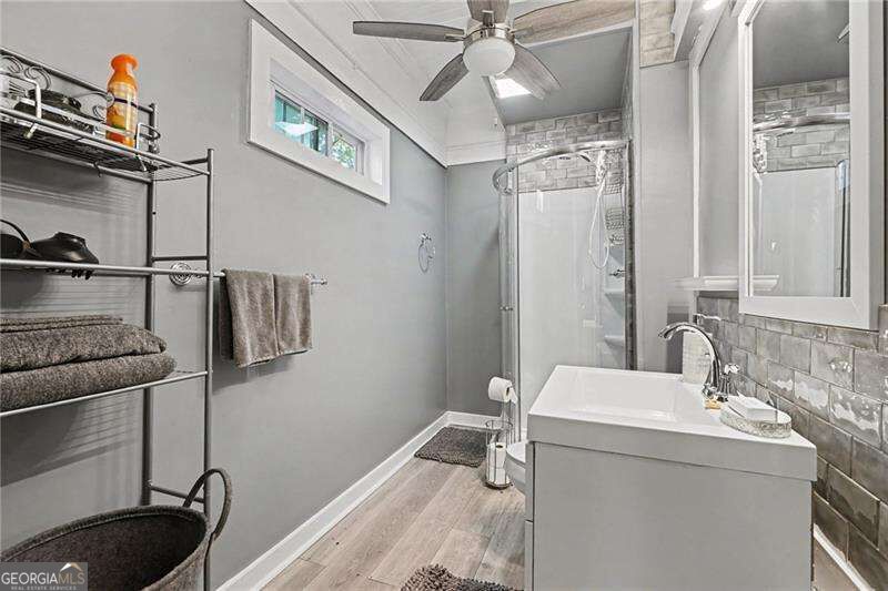 223 Cambridge Avenue Property Photo 19