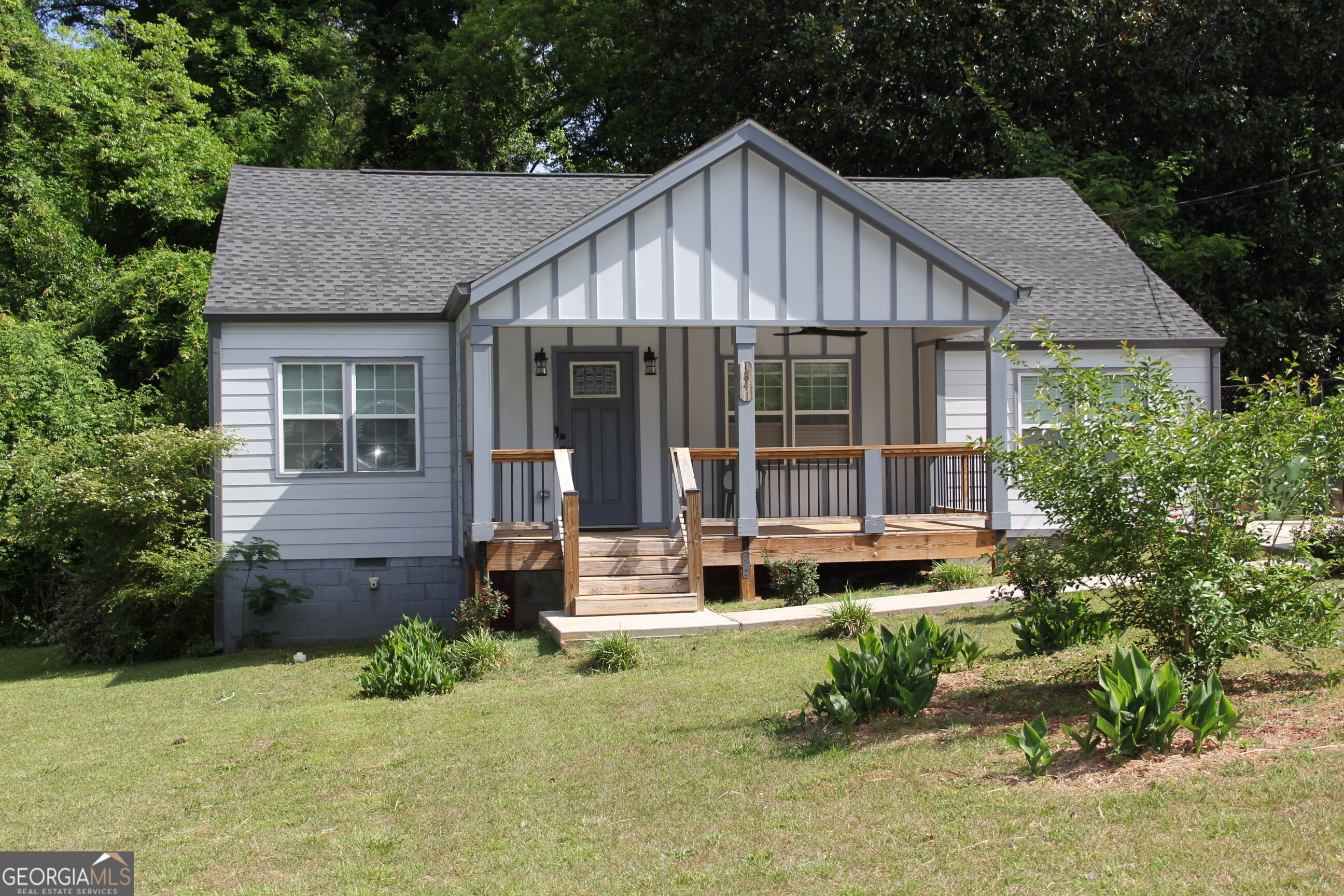 1841 Bayberry Drive Sw Property Photo 1
