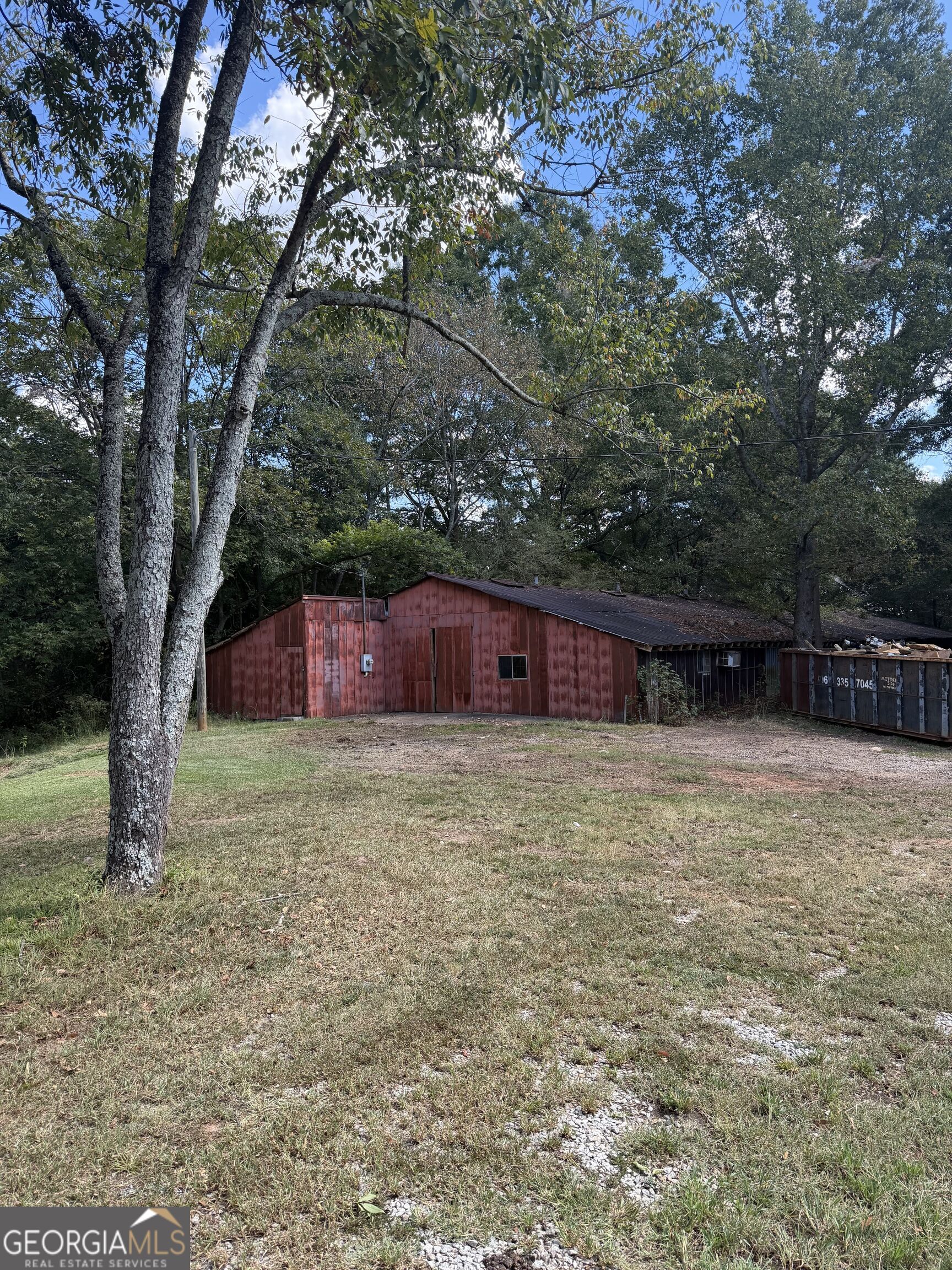 1144 Clacktown Road Property Photo 3