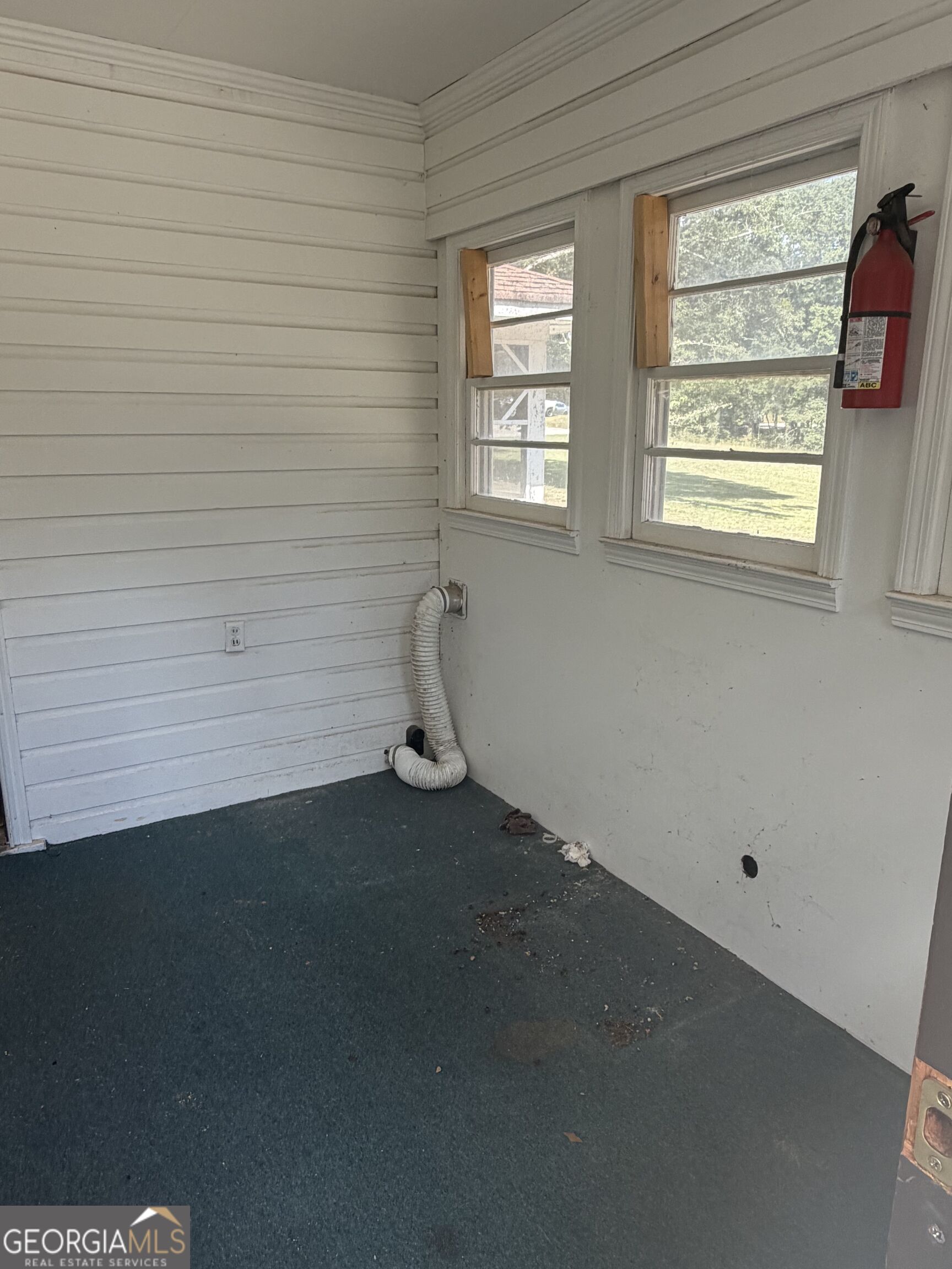 1144 Clacktown Road Property Photo 7