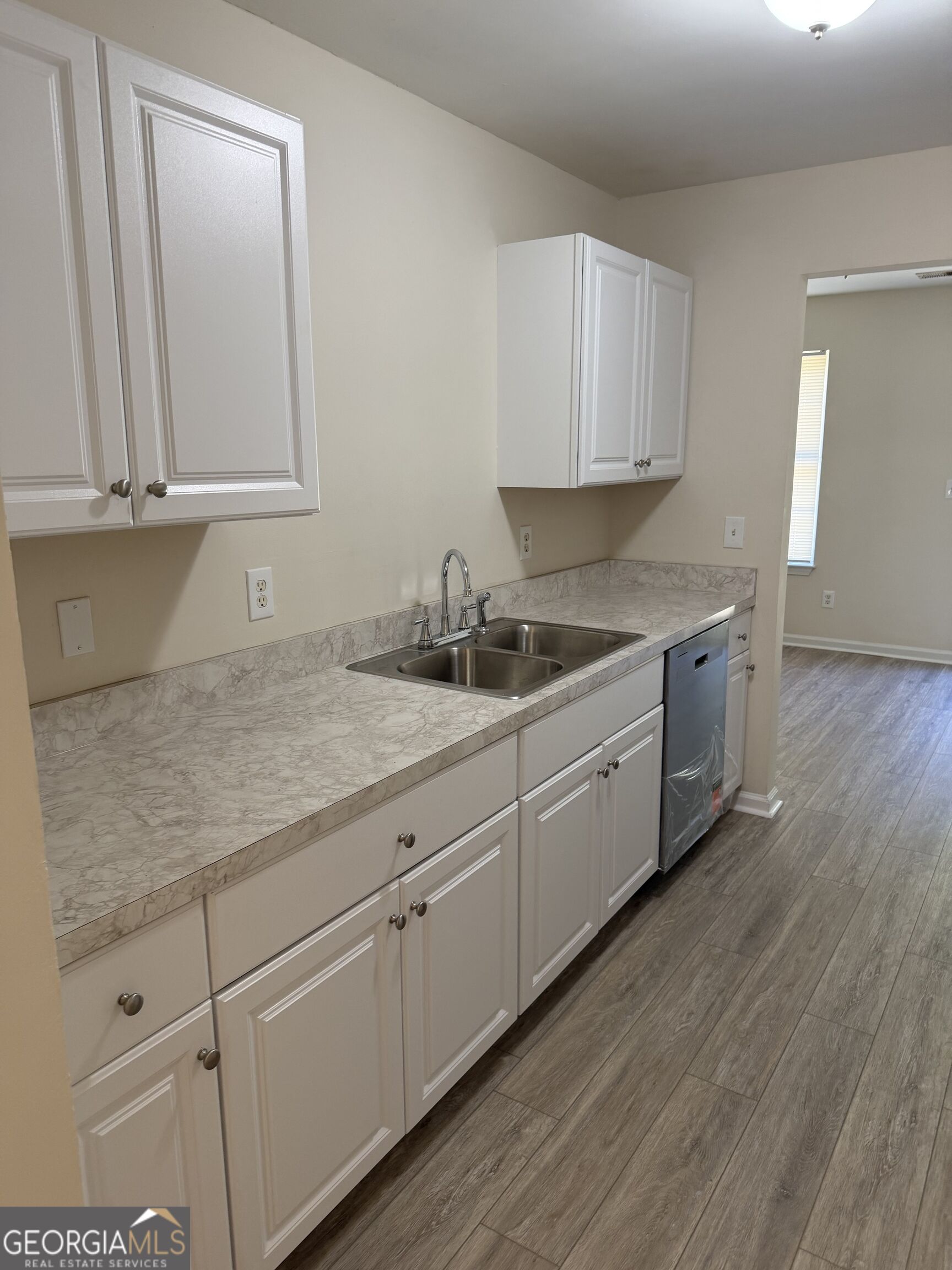 1705 Park Circle Property Photo 5