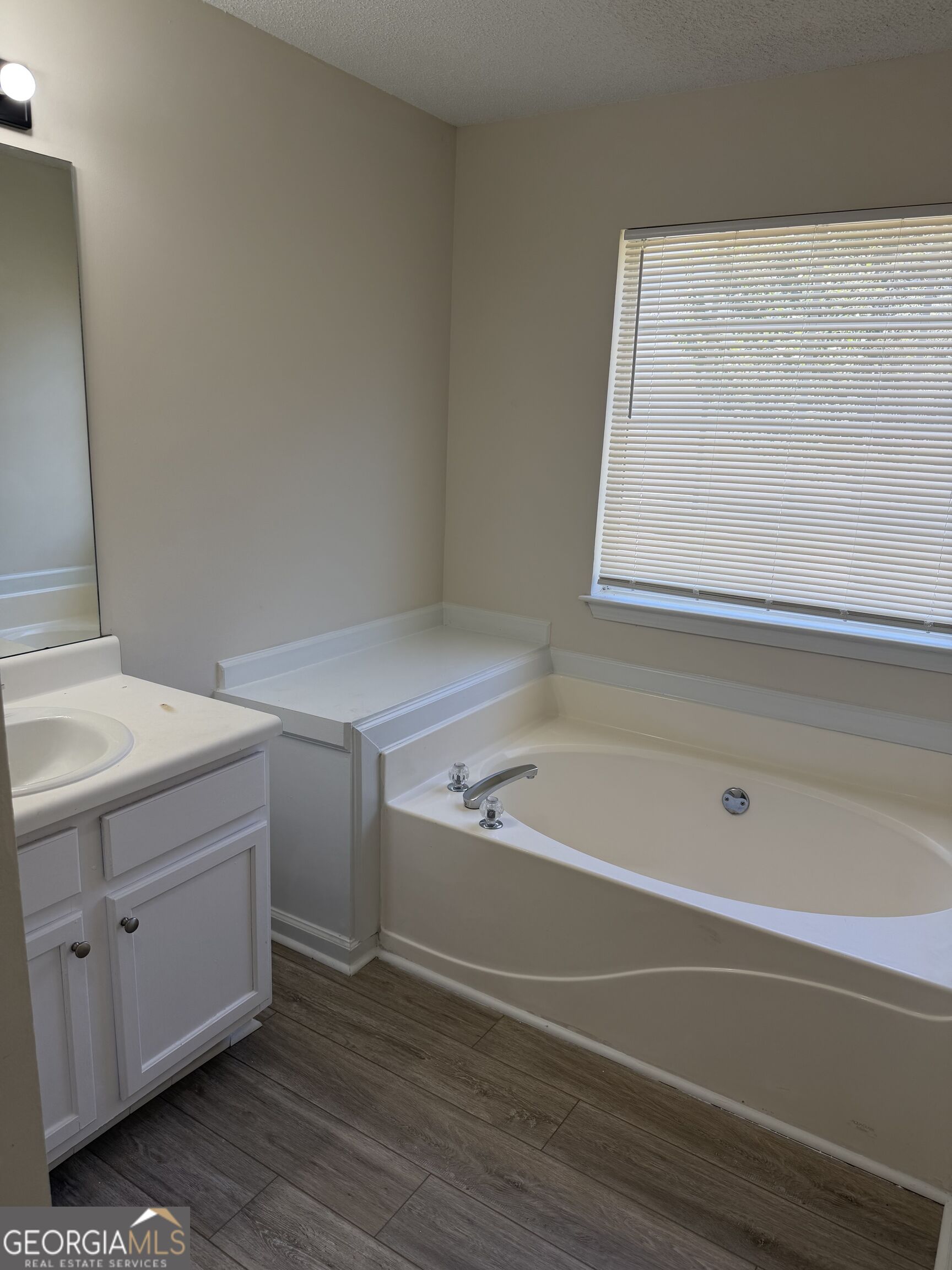 1705 Park Circle Property Photo 8