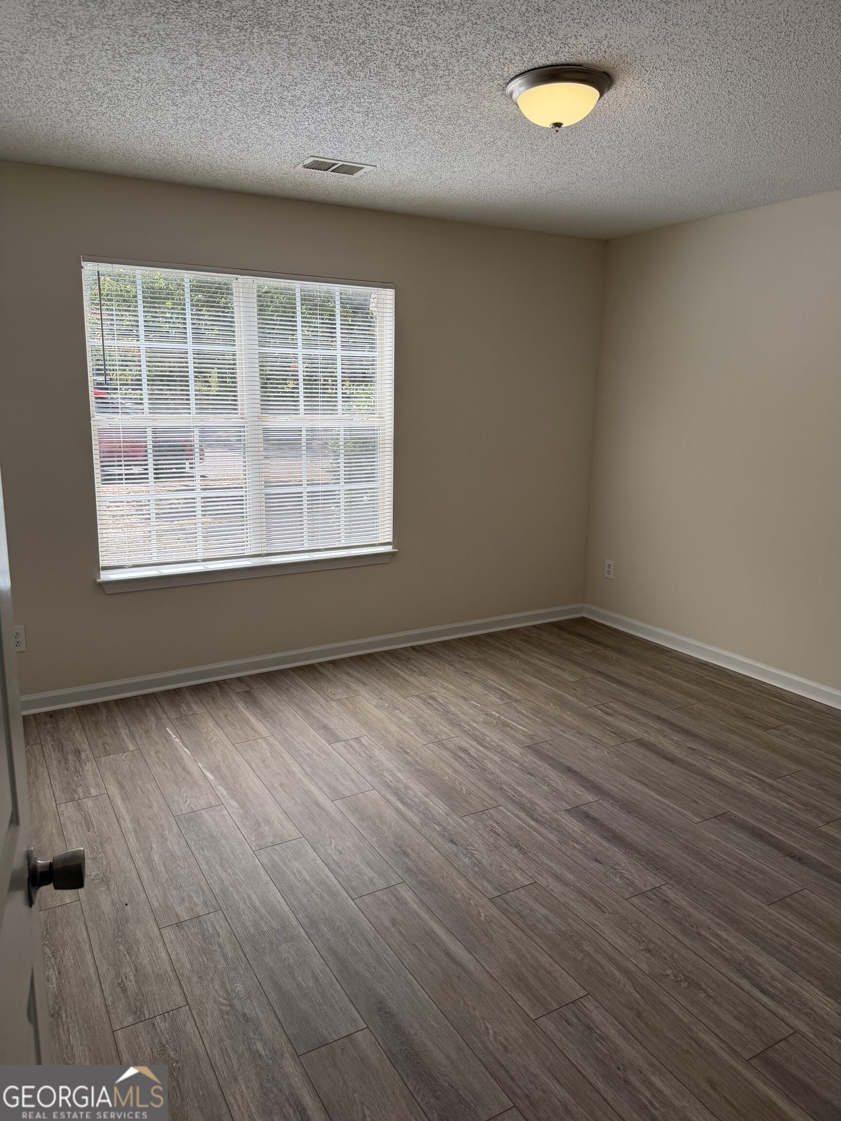 1705 Park Circle Property Photo 11