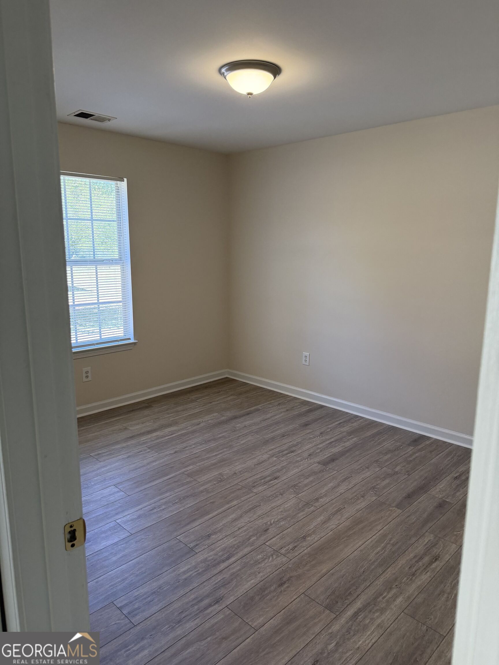 1705 Park Circle Property Photo 13