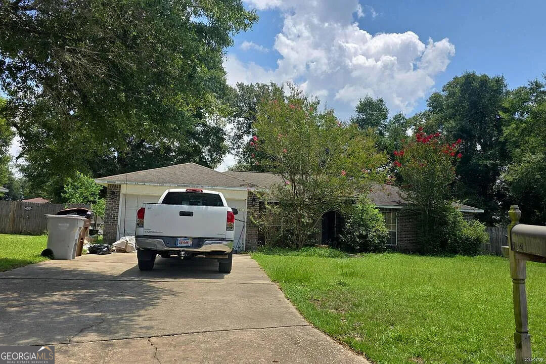 7032 Jacobsview Lane Property Photo 2