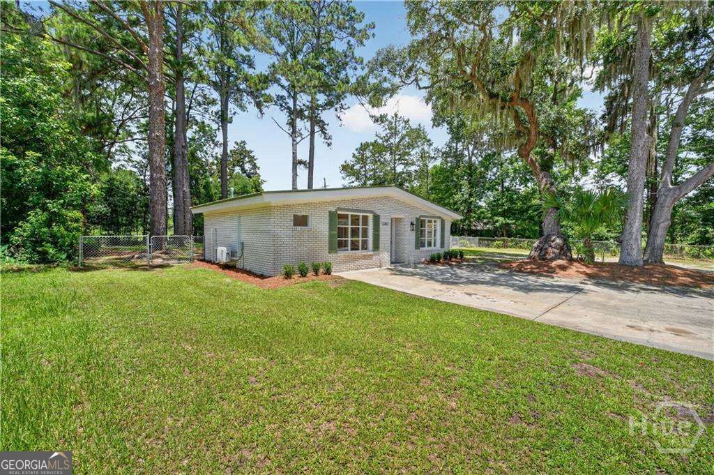 12401 Sunnybrook Road Property Photo 4