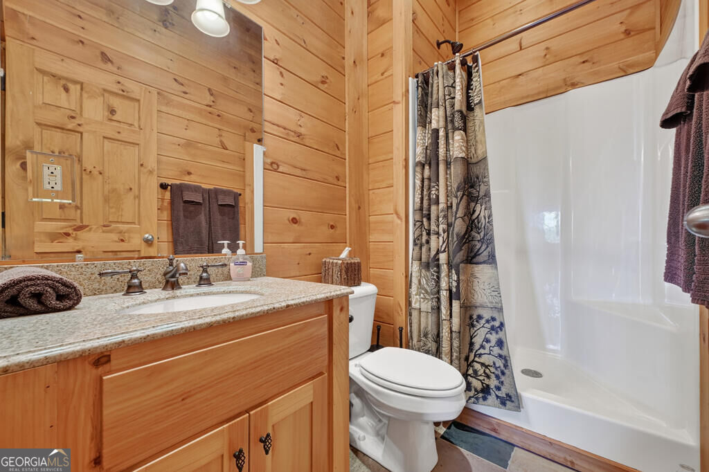 8 North Face Drive Property Photo 62