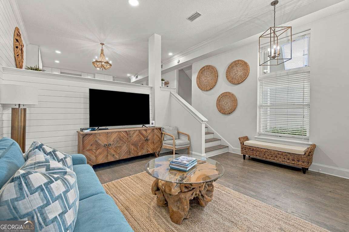 317 Neptune Road Property Photo 4