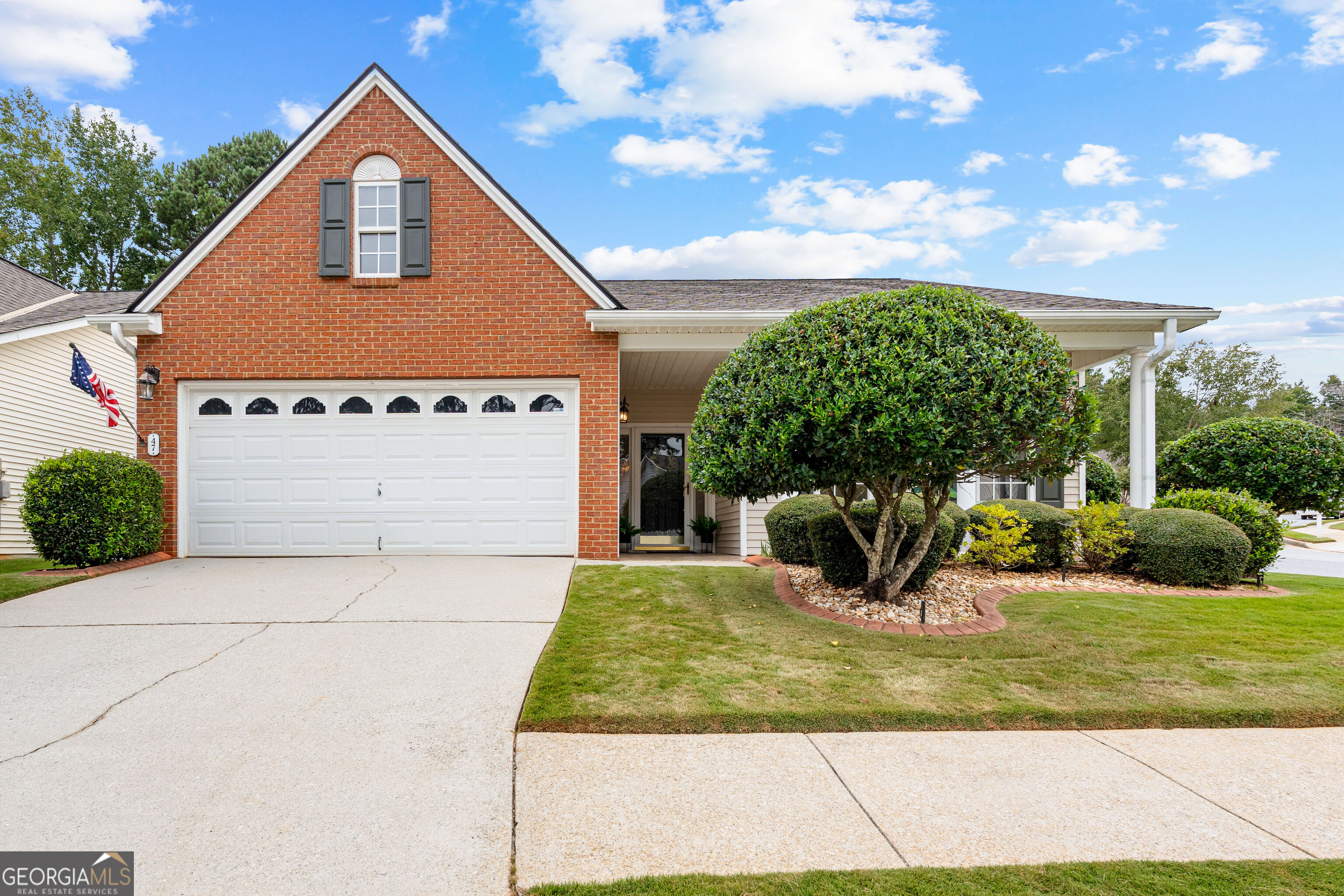 47 Silhouette Court Property Photo 1