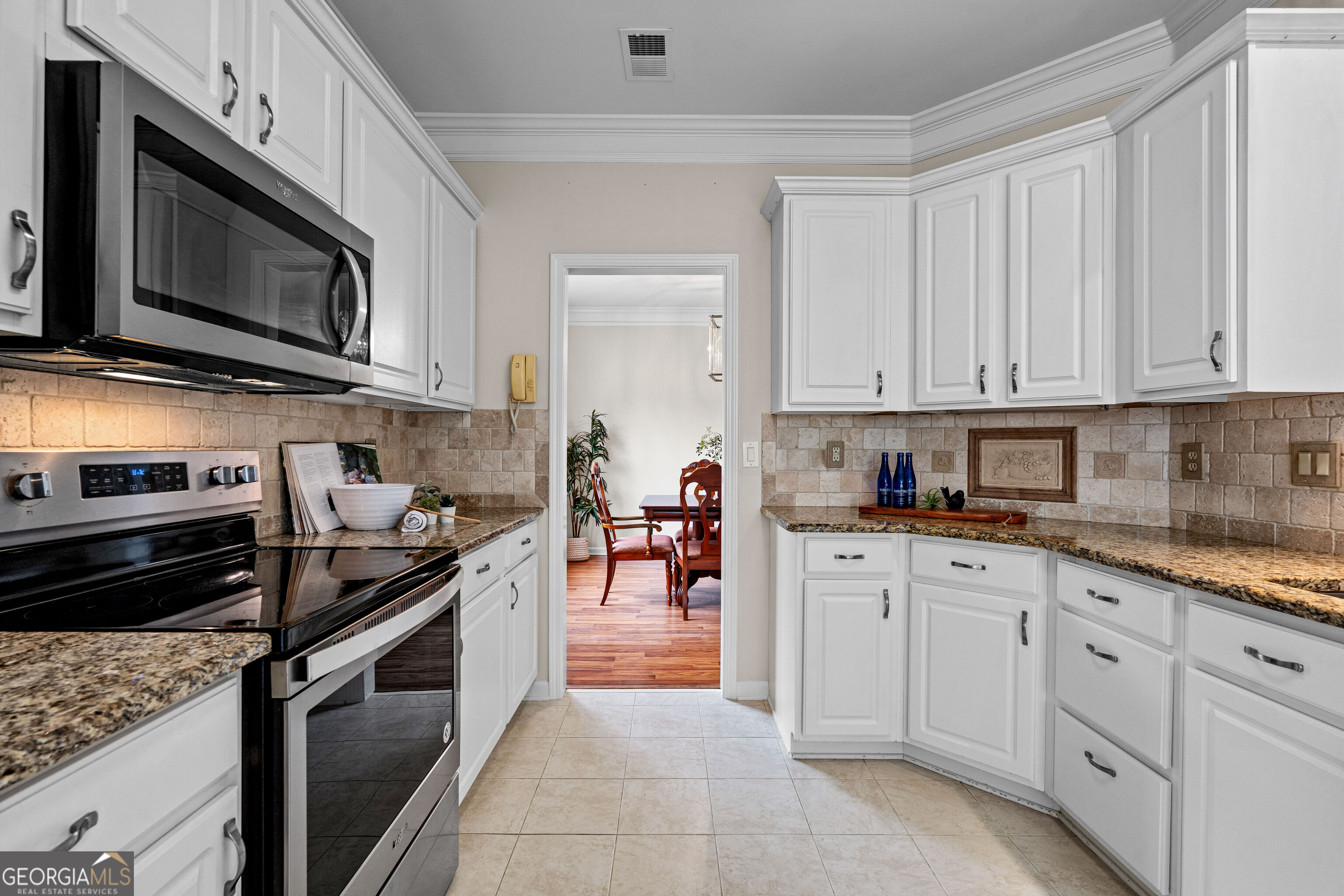 47 Silhouette Court Property Photo 15