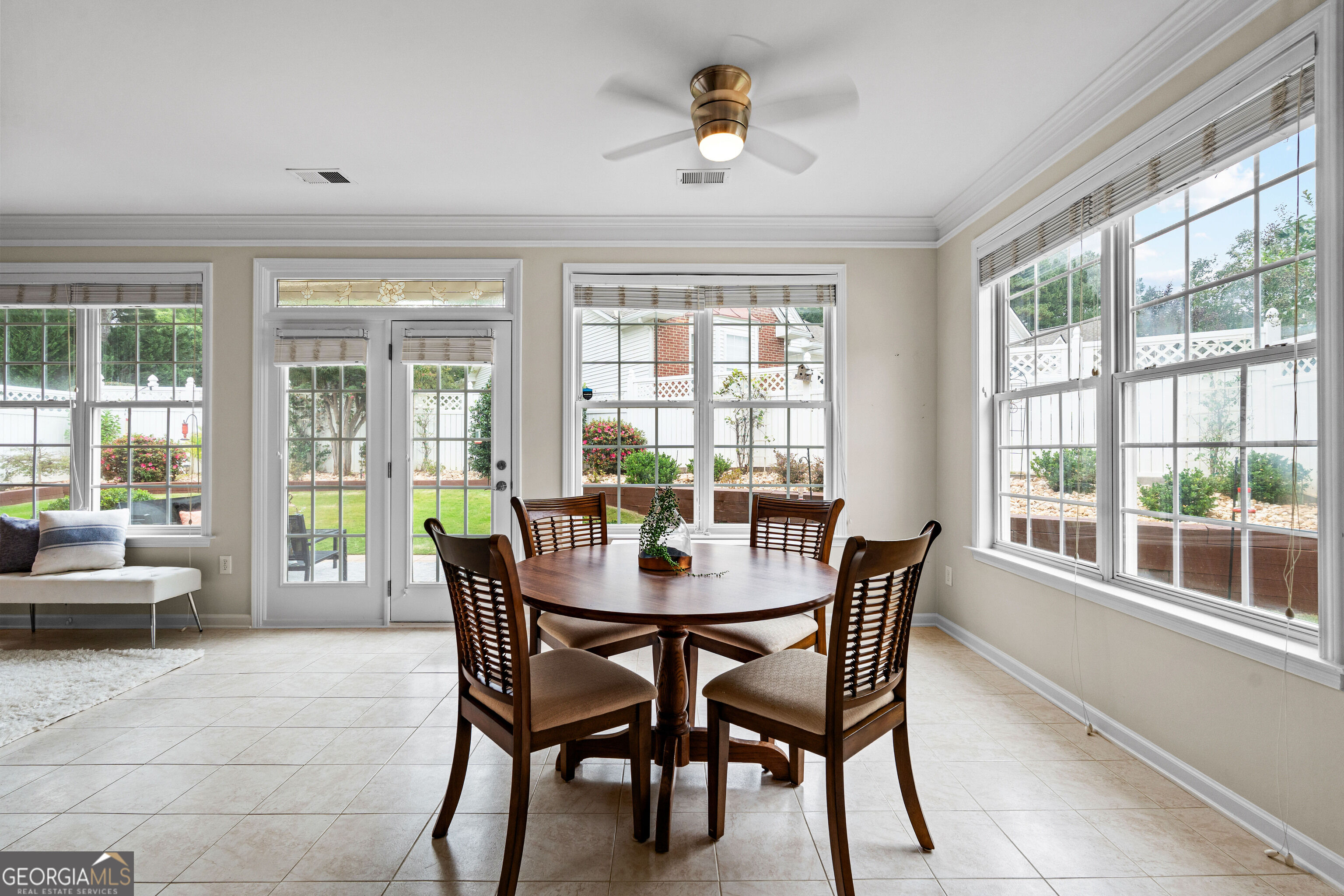 47 Silhouette Court Property Photo 16
