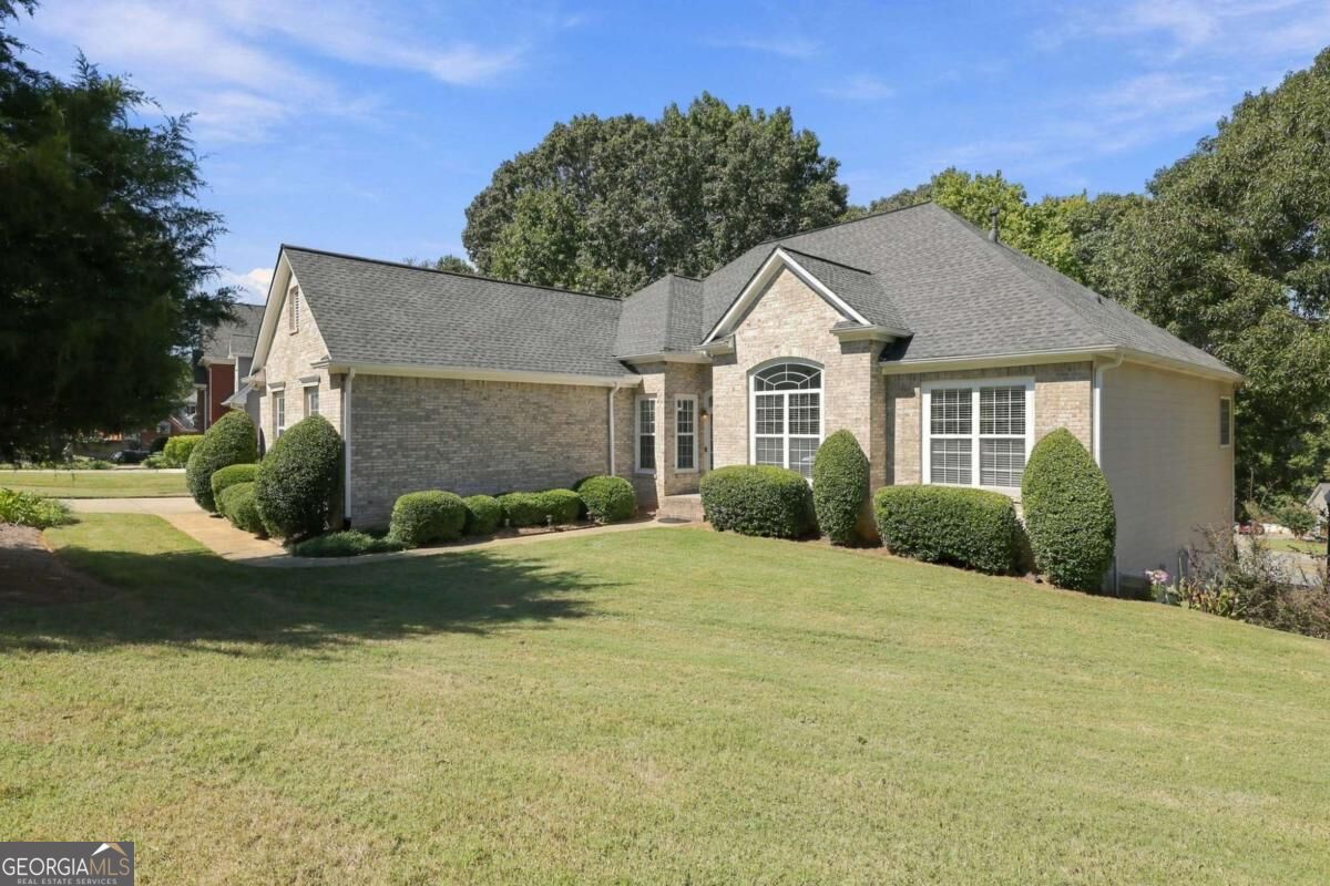 174 Azalea Chase Drive Property Photo 1