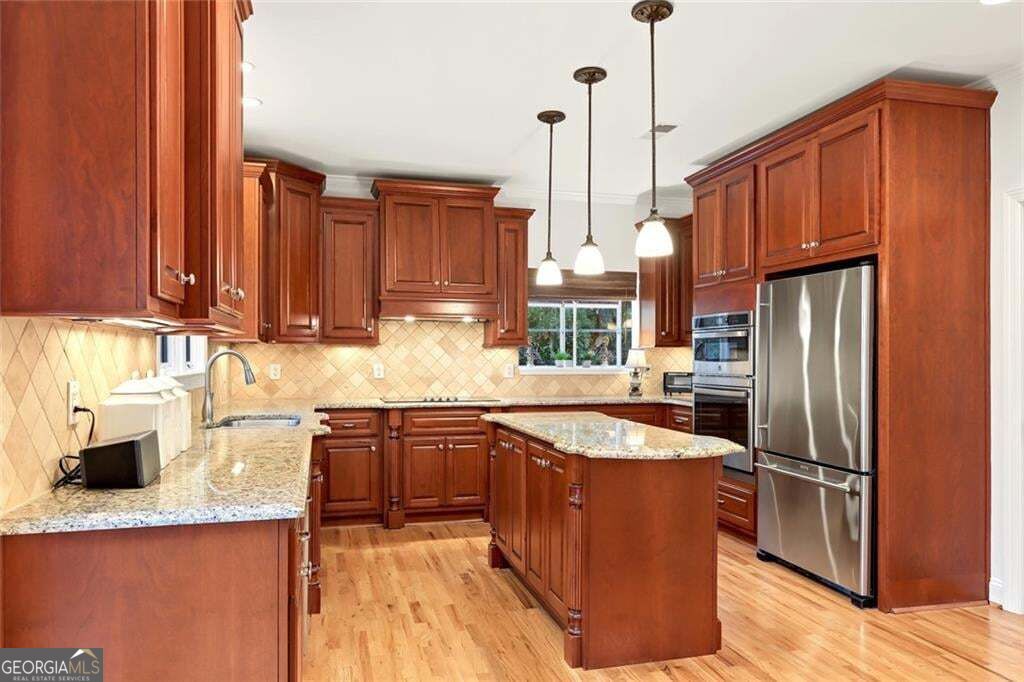 884 Fairway Drive Property Photo 27