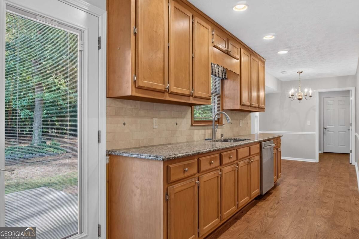 15 Christian Woods Court Property Photo 4