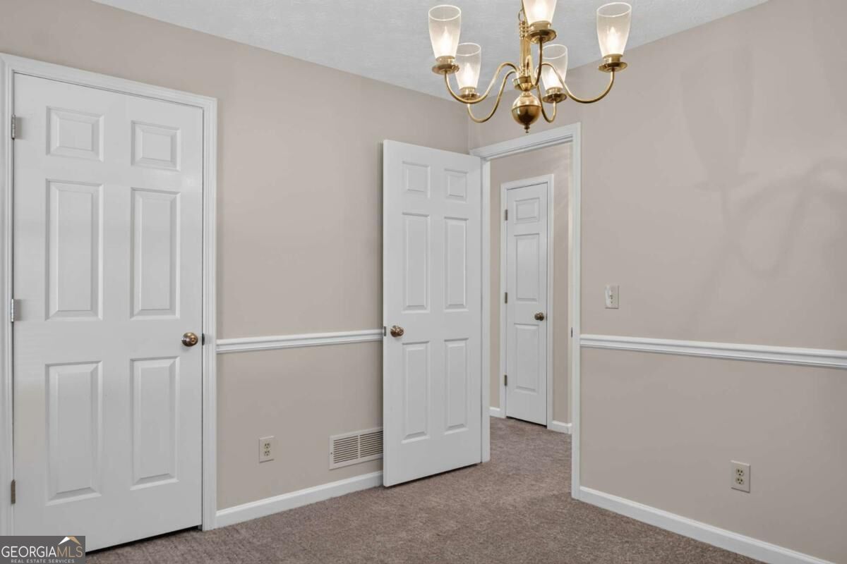 15 Christian Woods Court Property Photo 18