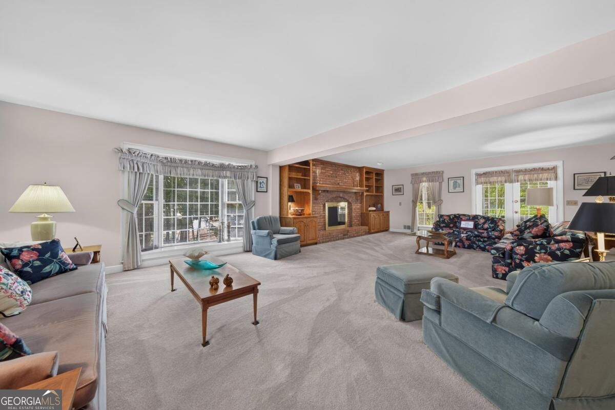100 Bradford Drive Property Photo 12