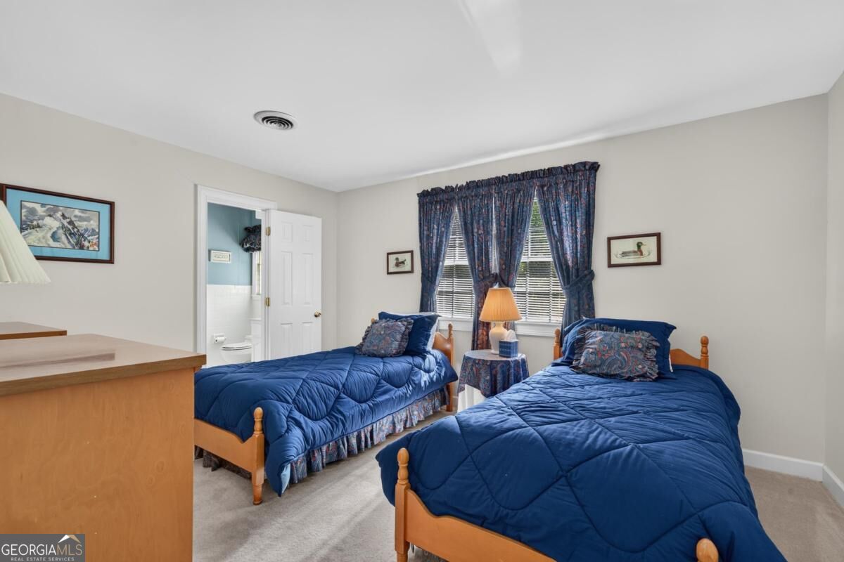 100 Bradford Drive Property Photo 35