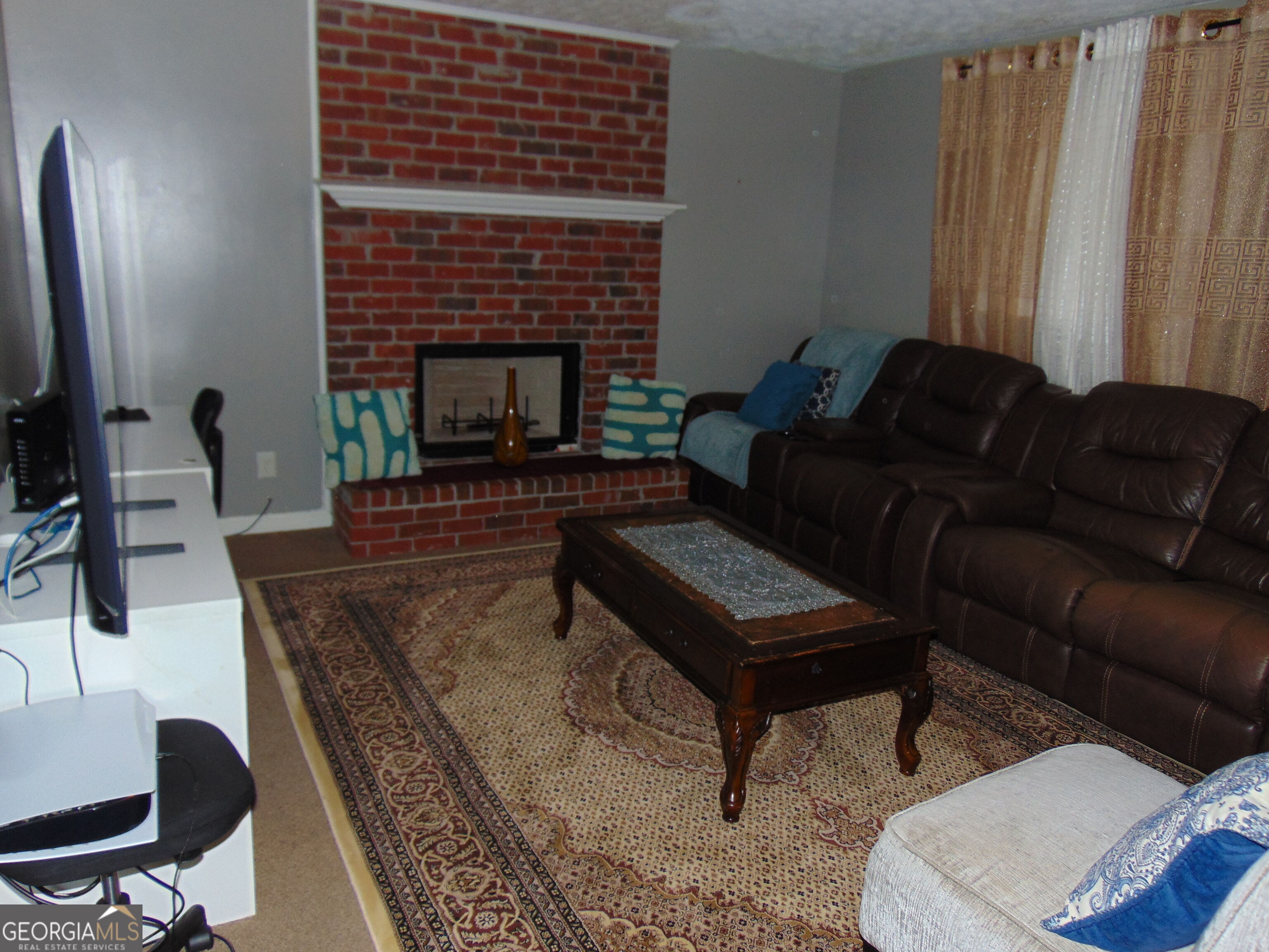 1187 Mannbrook Drive Property Photo 5
