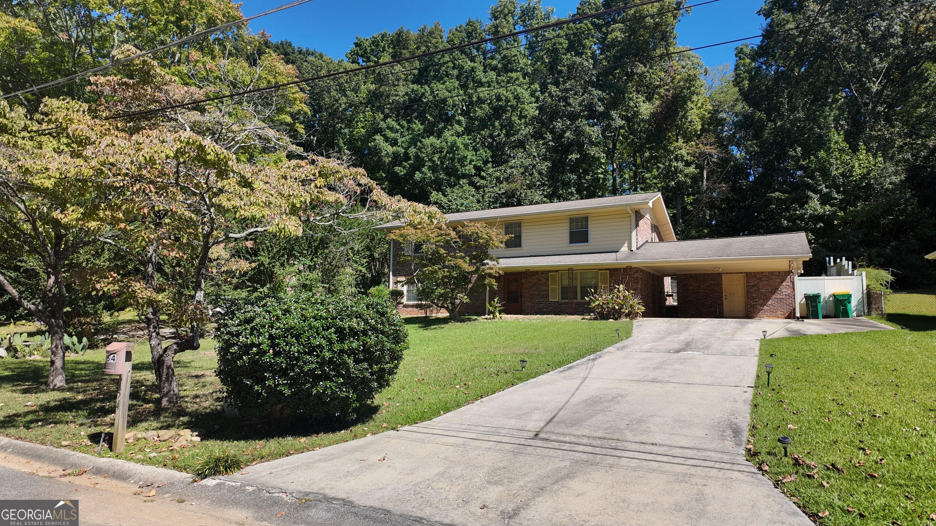 754 Virginia Circle Property Photo 3