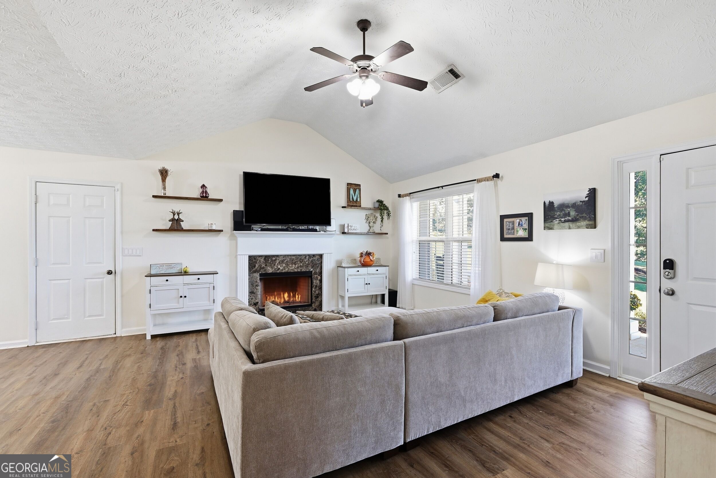 184 Nantucket Drive Property Photo 9