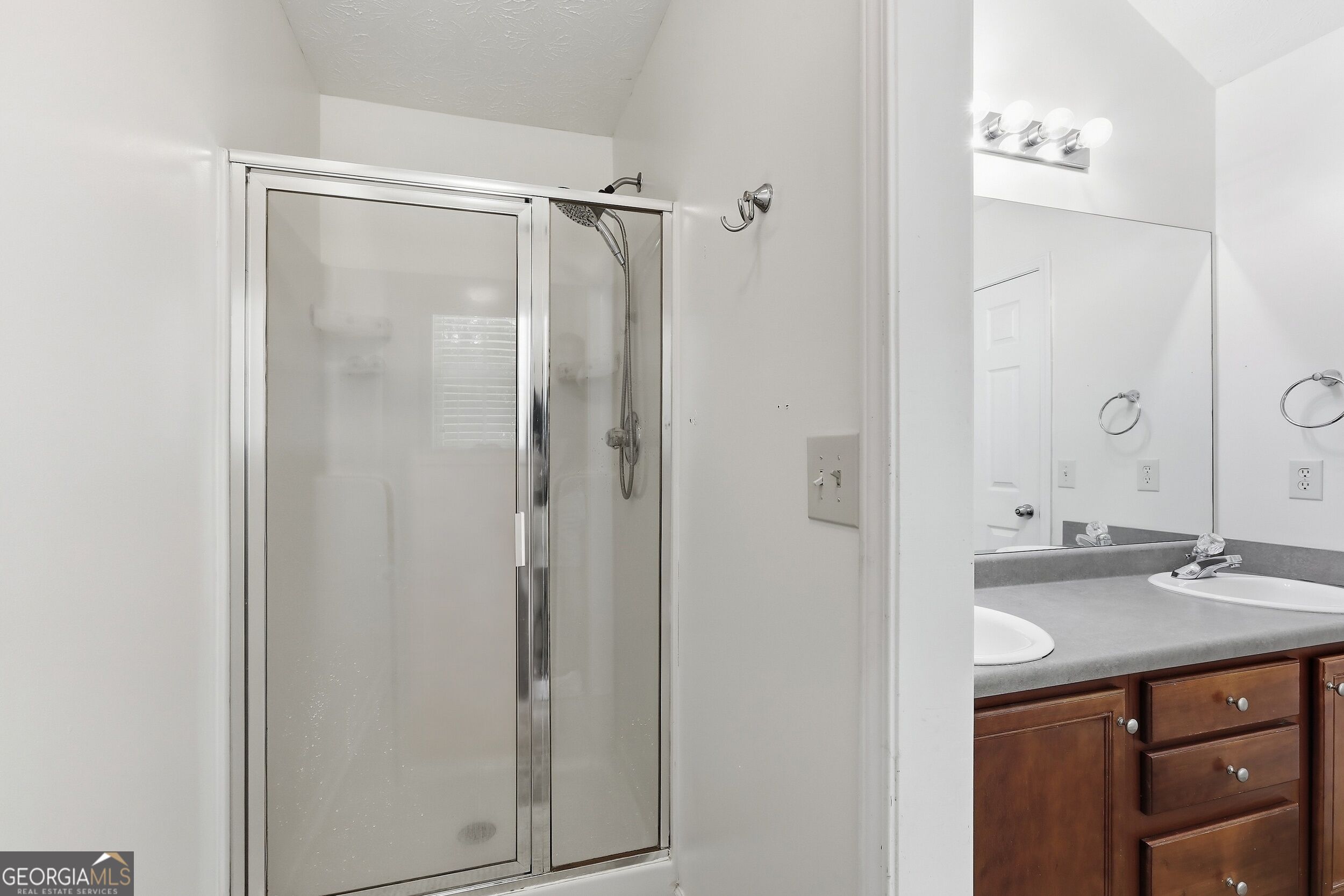 184 Nantucket Drive Property Photo 24