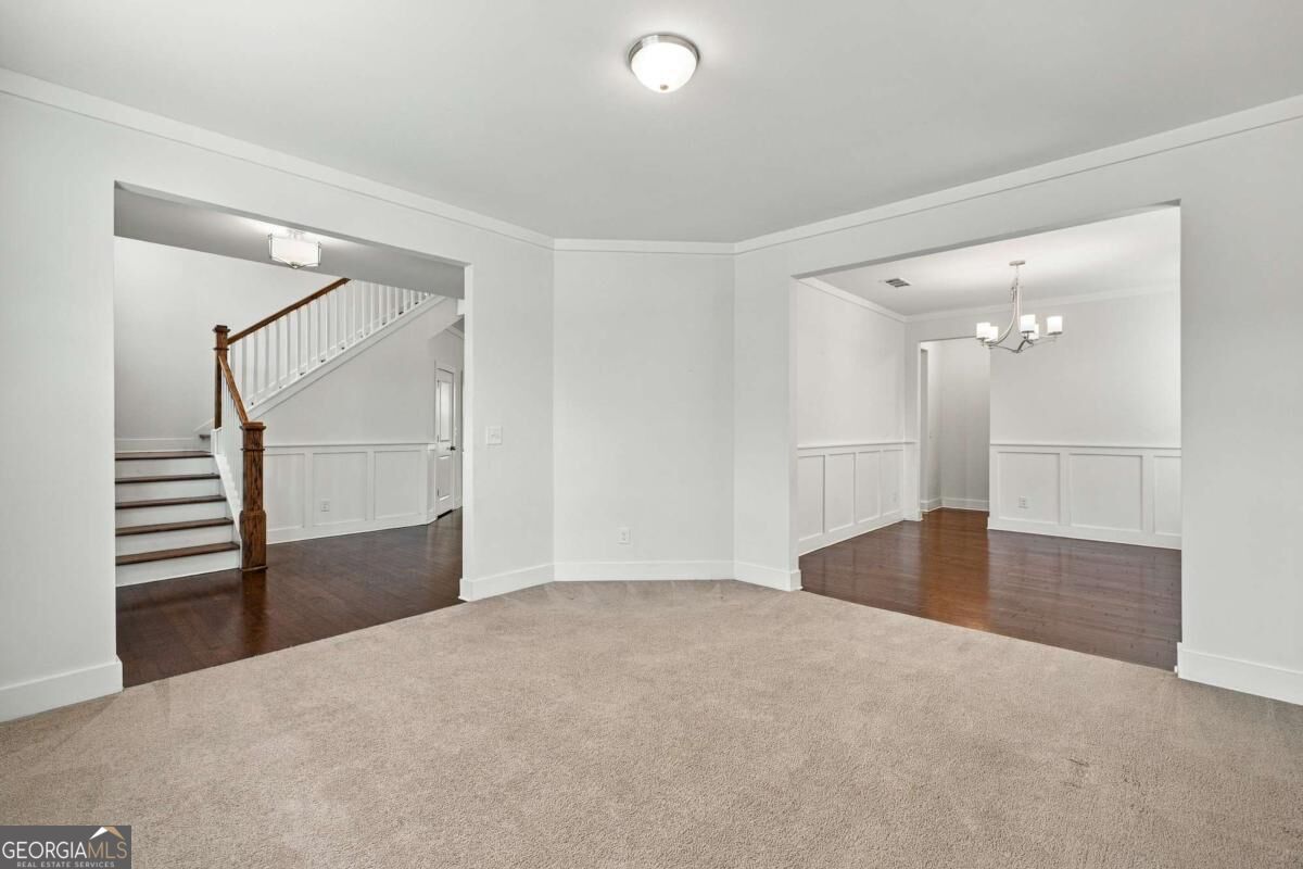 947 Halletts Peak Place Property Photo 6
