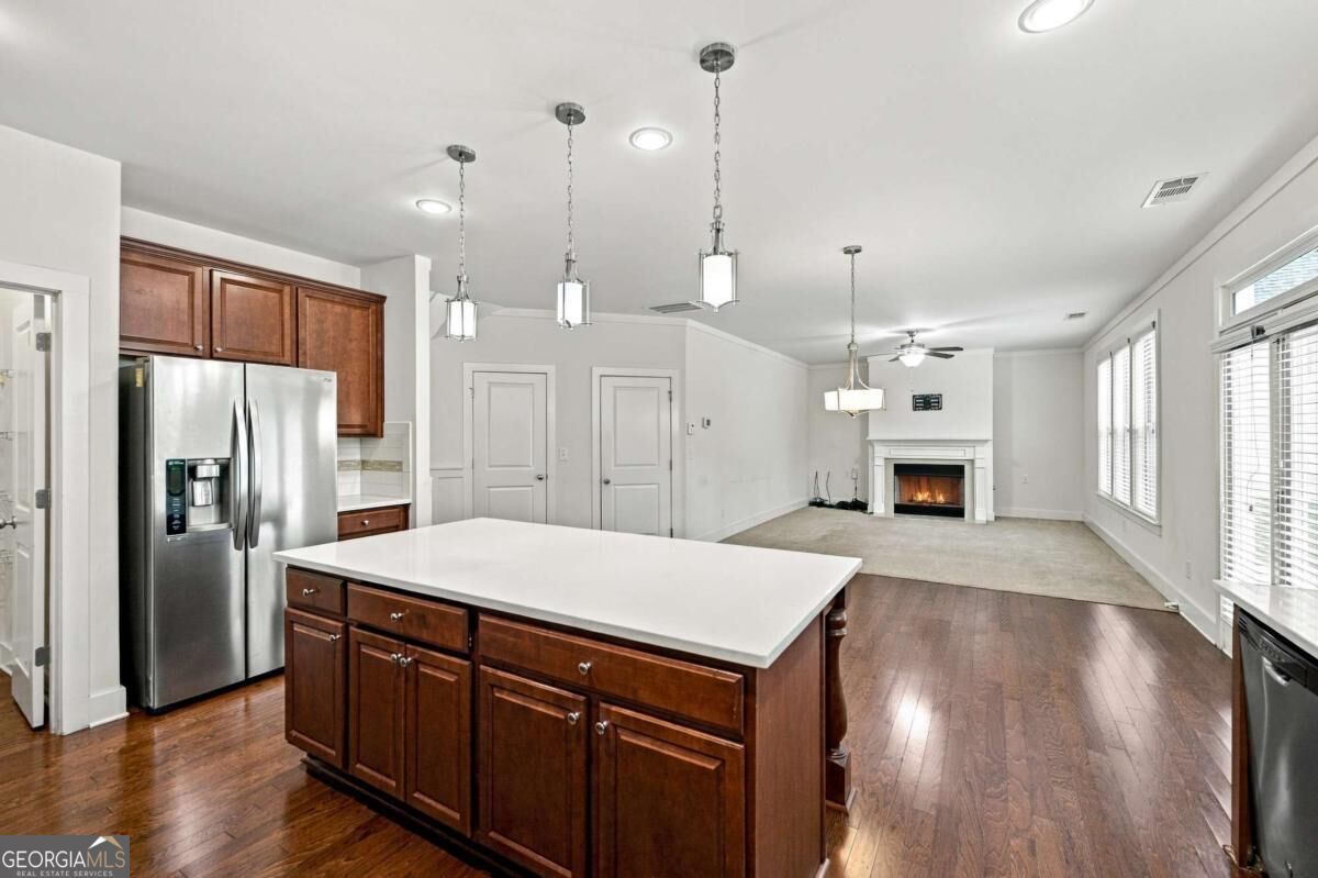947 Halletts Peak Place Property Photo 15
