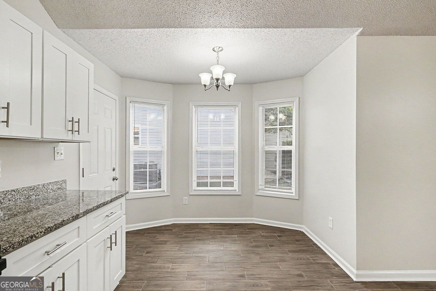 6934 Red Bone Way Property Photo 8