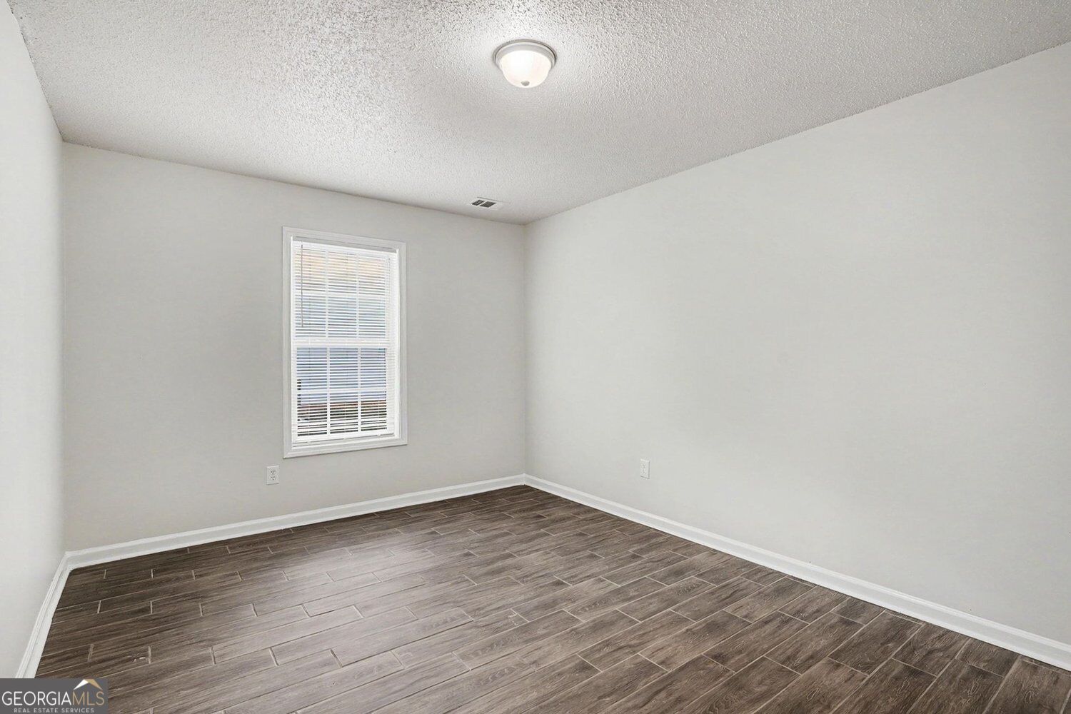 6934 Red Bone Way Property Photo 14
