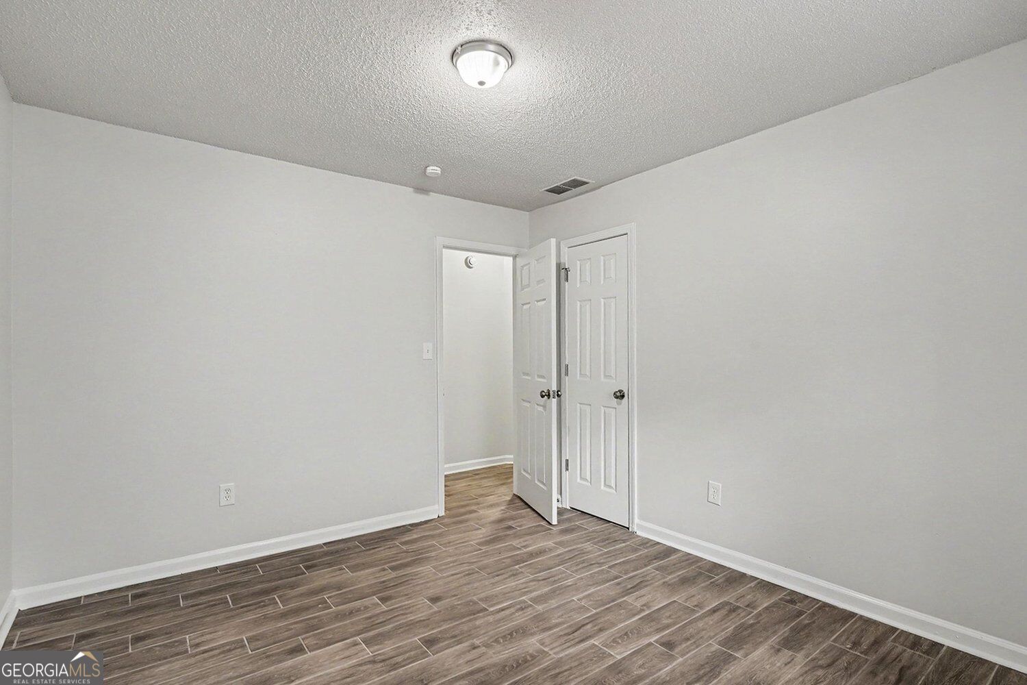 6934 Red Bone Way Property Photo 15