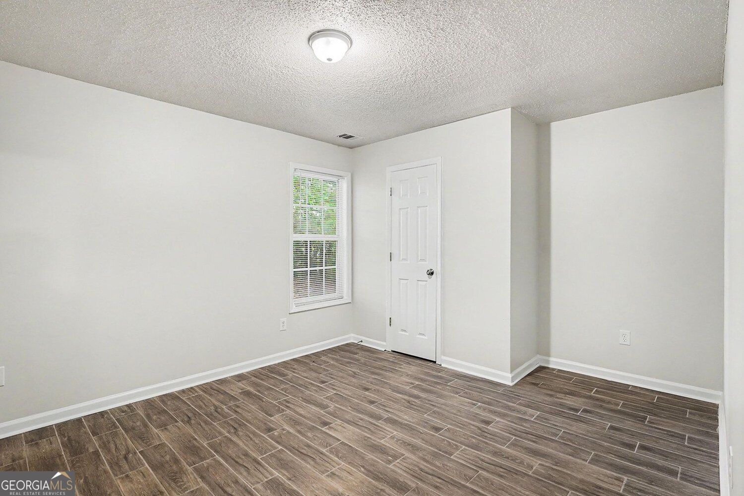 6934 Red Bone Way Property Photo 17