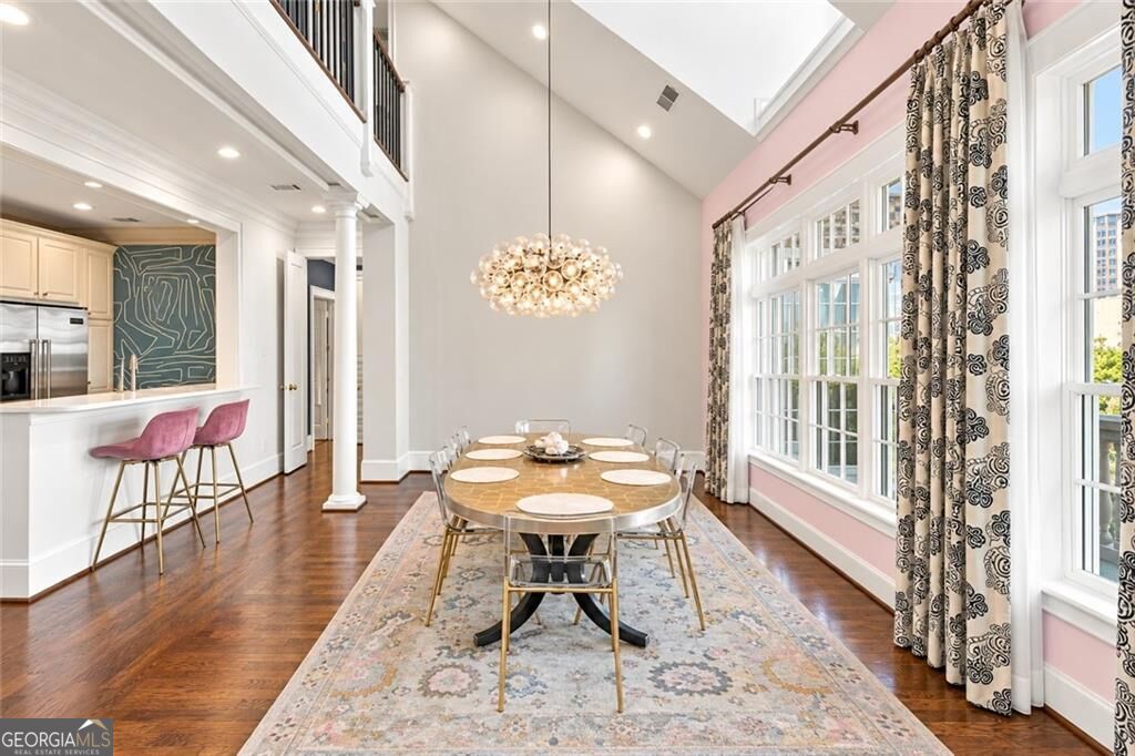 77 Peachtree Place Ne # 605 Property Photo 8