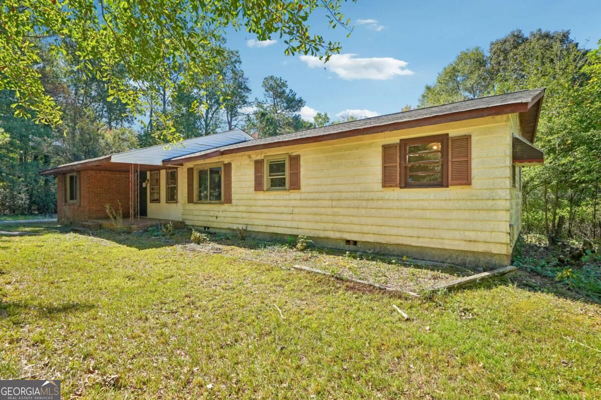 5741 Liberty Road Property Photo 2