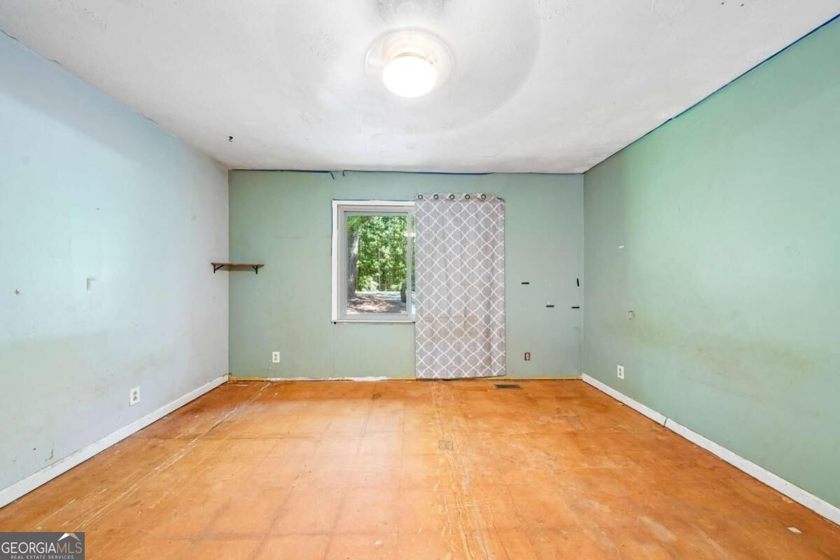 5741 Liberty Road Property Photo 12