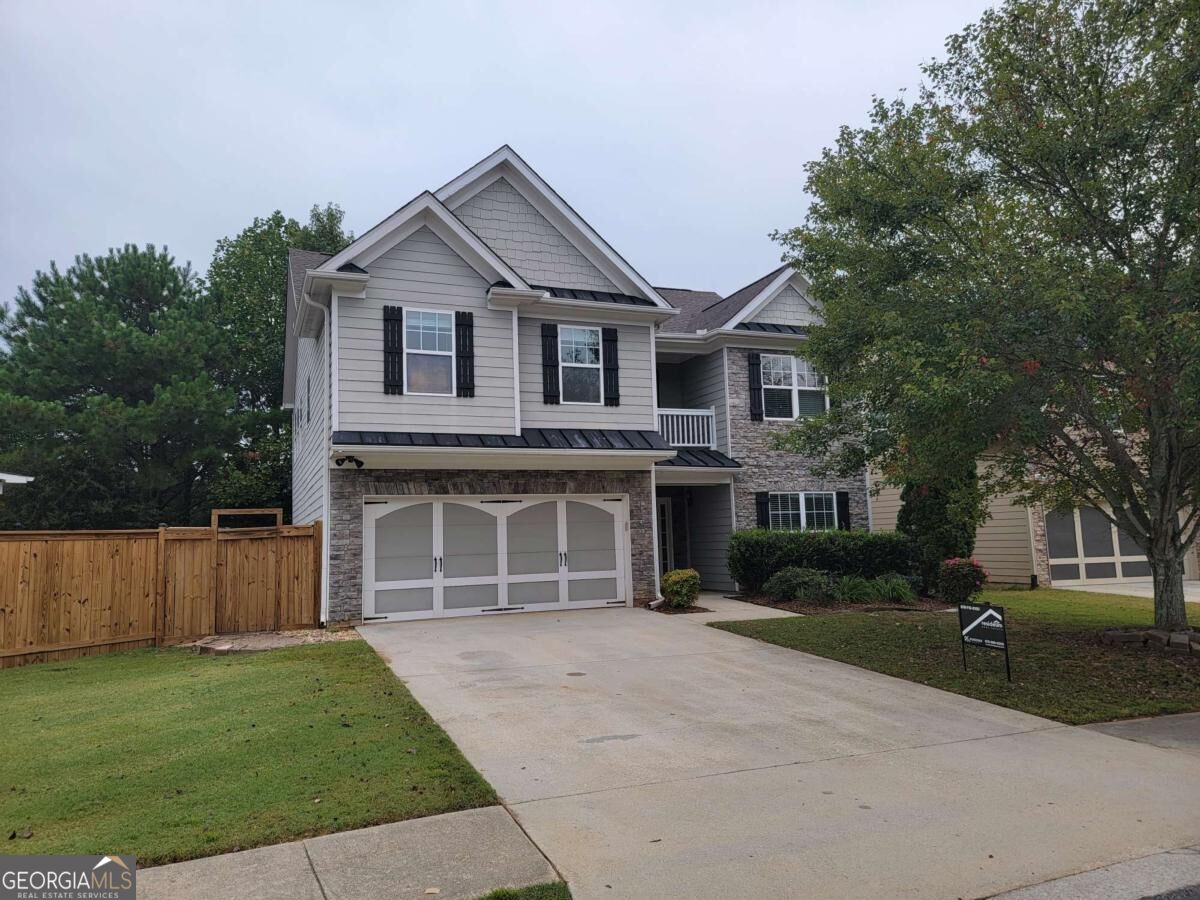 908 Upland Ives Drive Property Photo 1