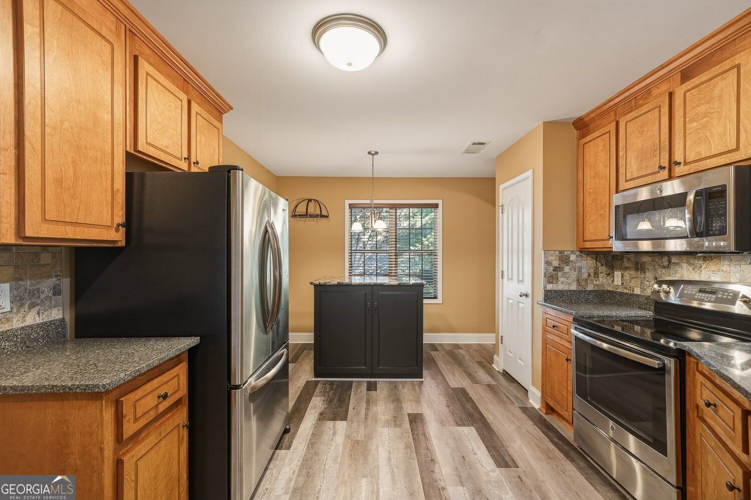 52 Blakes Lane Property Photo 19