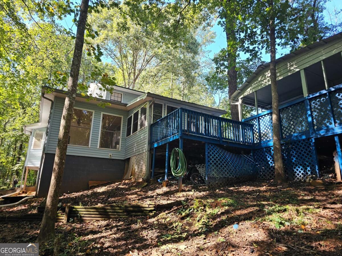 290 Emerald Drive Property Photo 7
