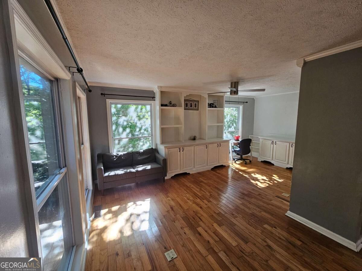 290 Emerald Drive Property Photo 12