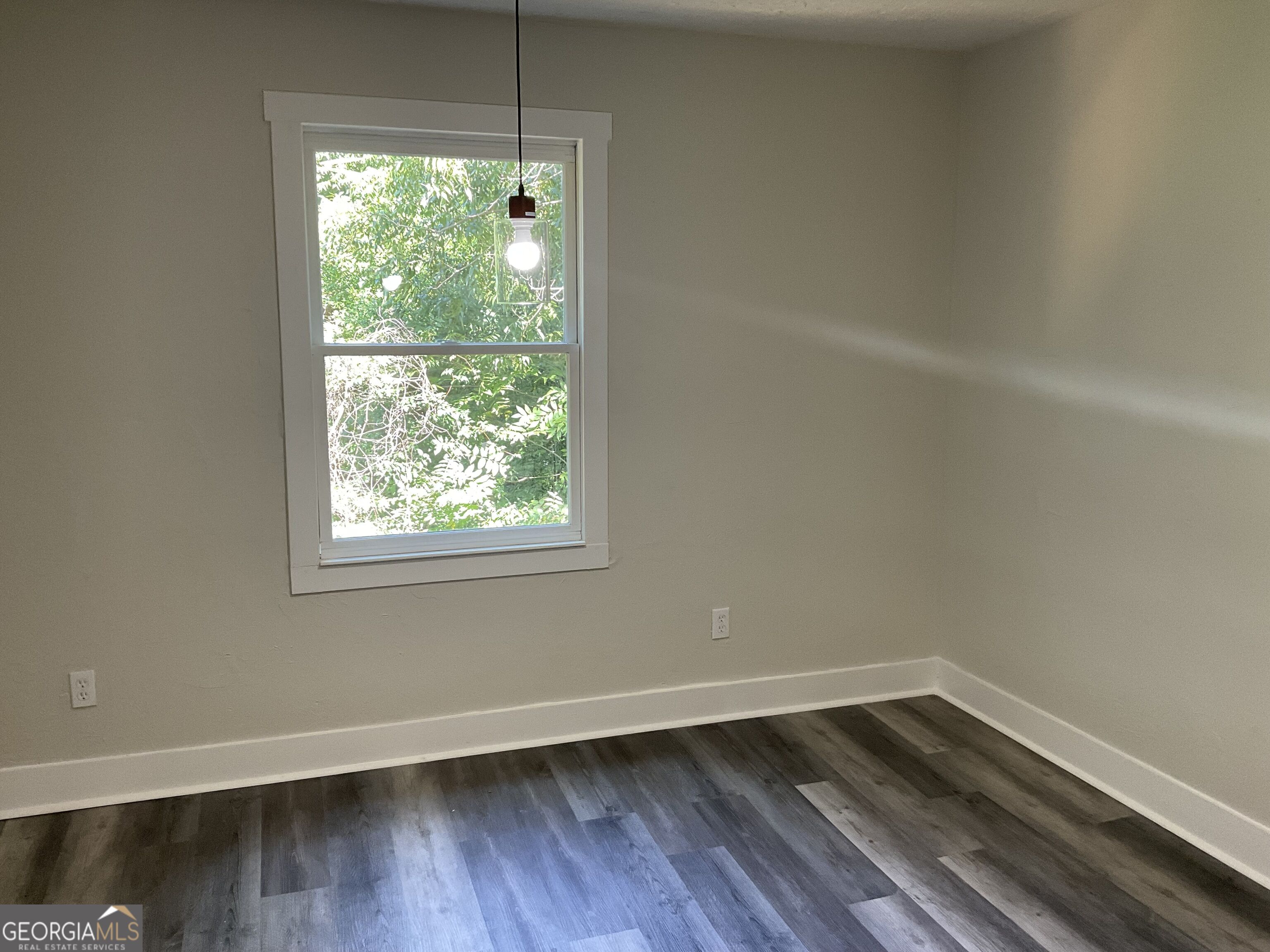 51 Mullins Street Property Photo 6