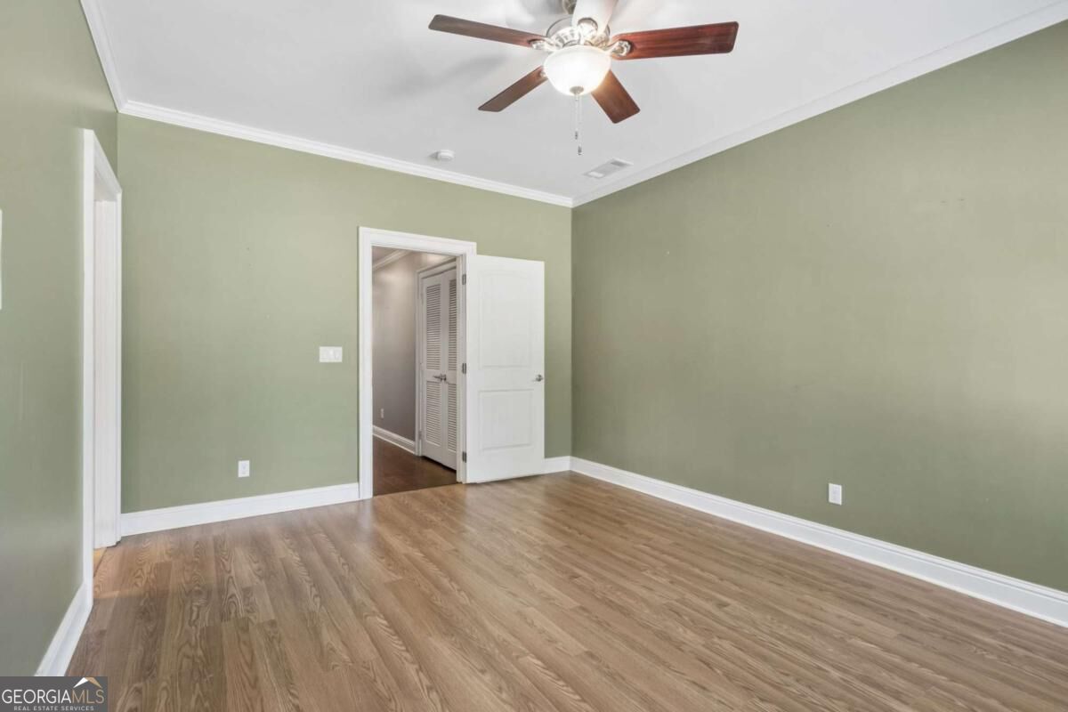 112 E Stephens Street Property Photo 41