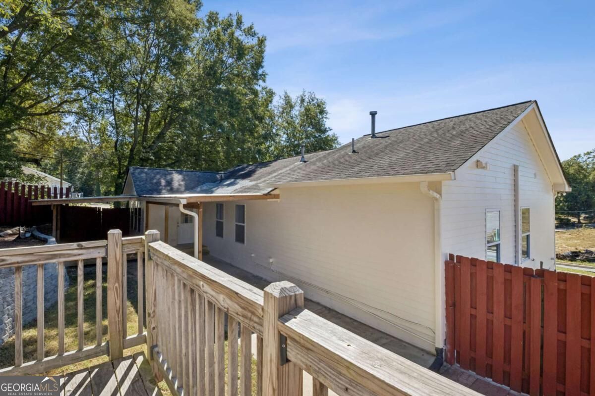 112 E Stephens Street Property Photo 49