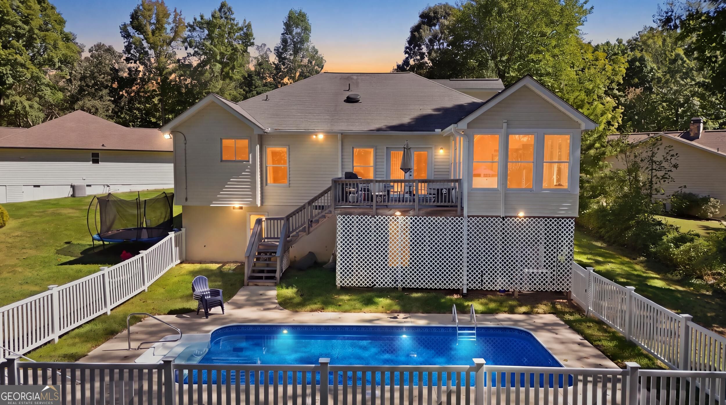 55 Shenandoah Drive Property Photo 4