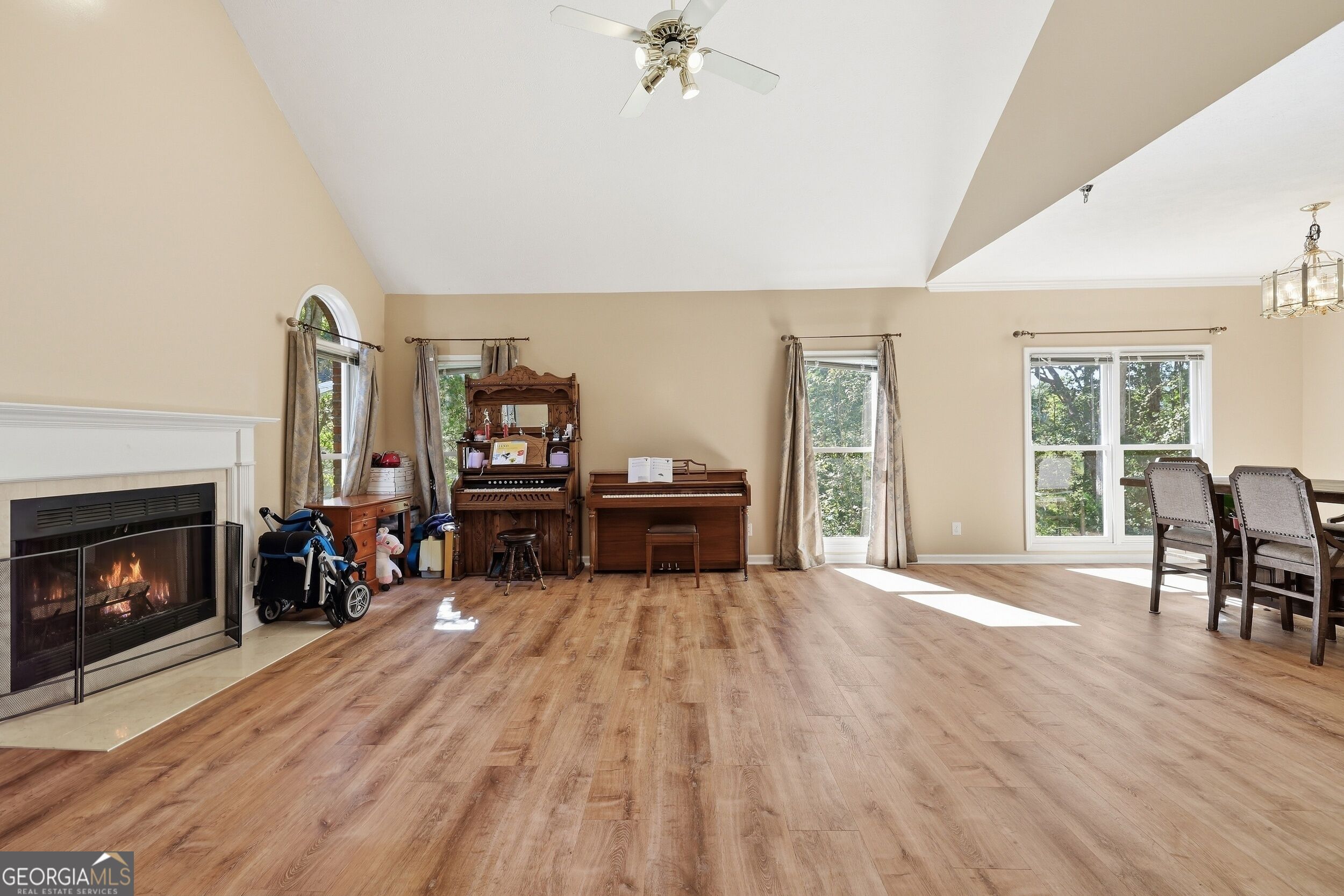 55 Shenandoah Drive Property Photo 11