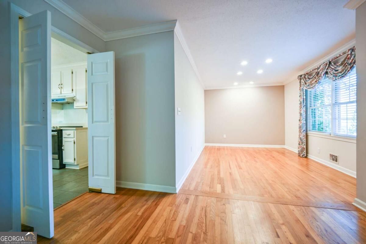 8421 Macon Highway Property Photo 5