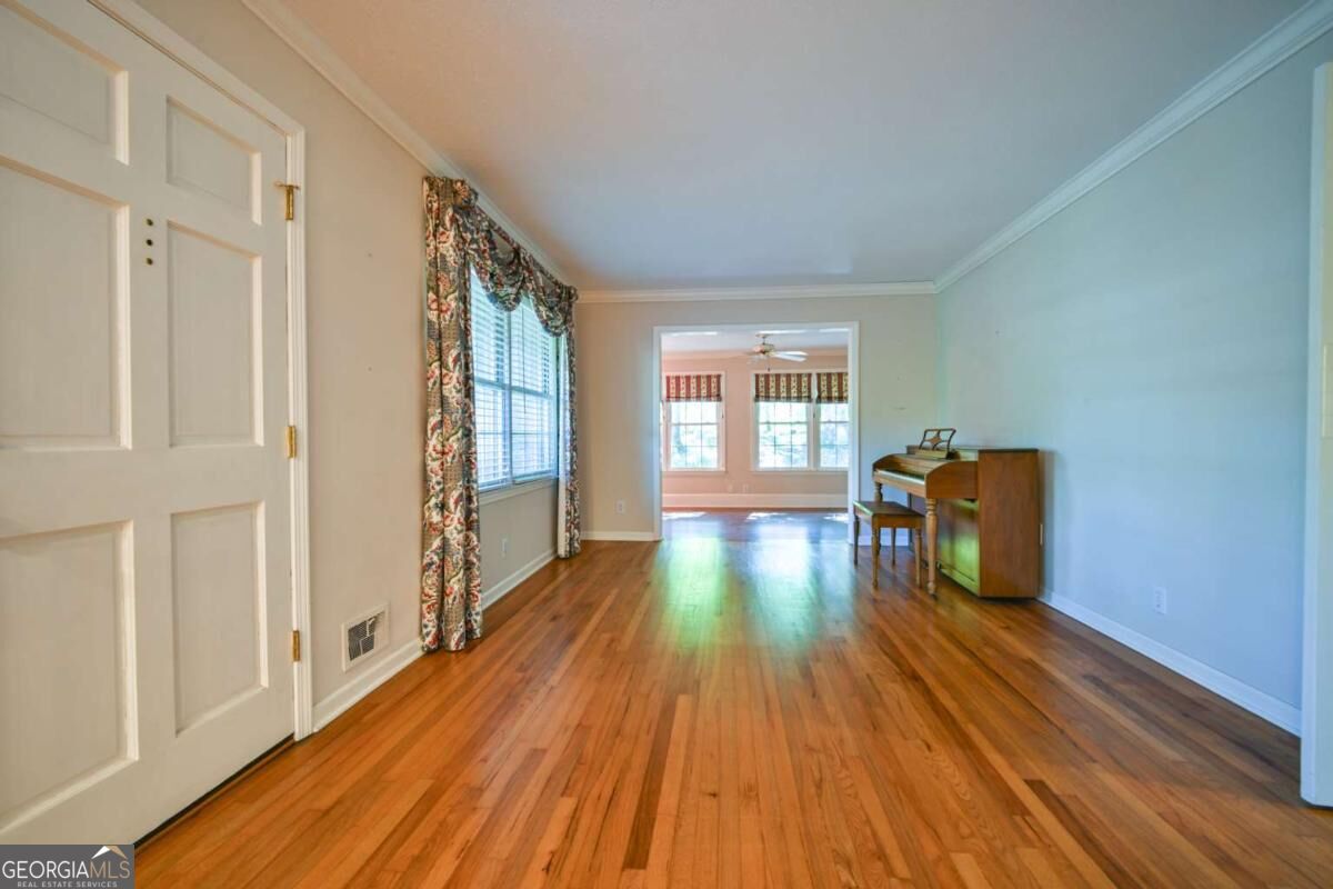 8421 Macon Highway Property Photo 9
