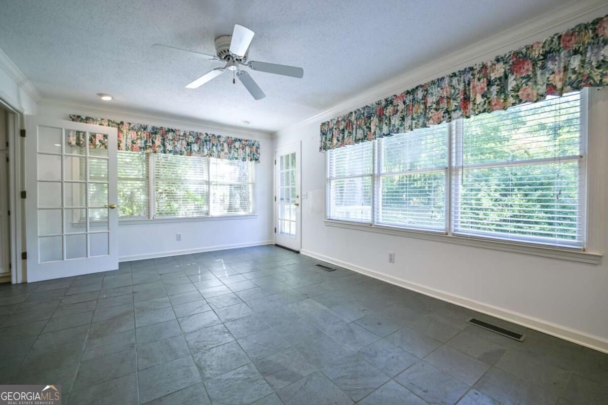 8421 Macon Highway Property Photo 18