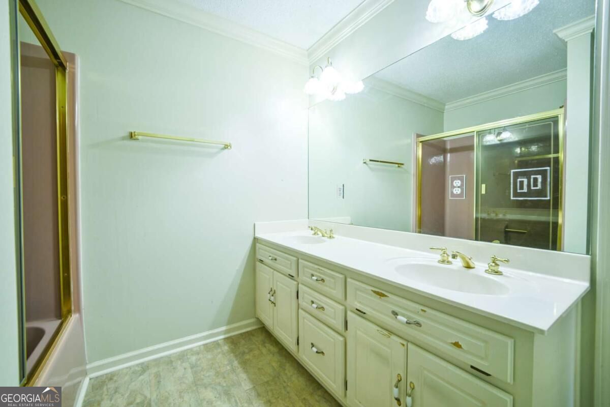 8421 Macon Highway Property Photo 32