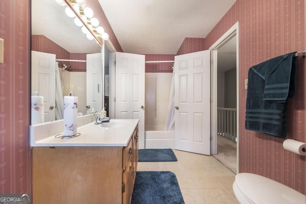 925 Captain Kell Drive Property Photo 32