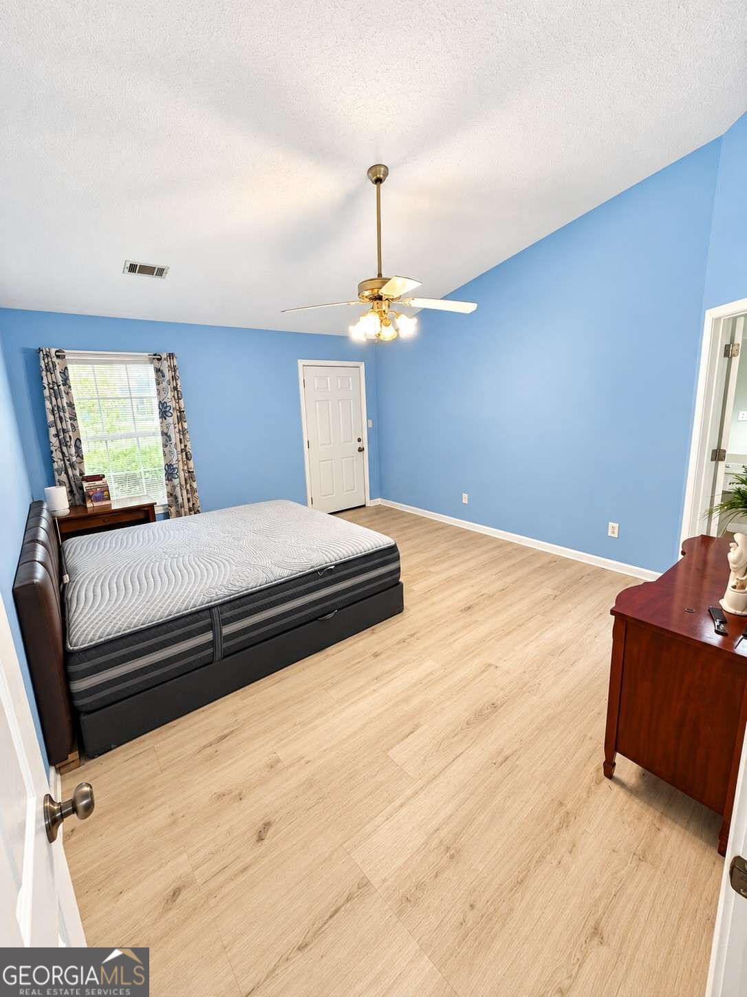 4499 Creek Ford Drive Property Photo 7